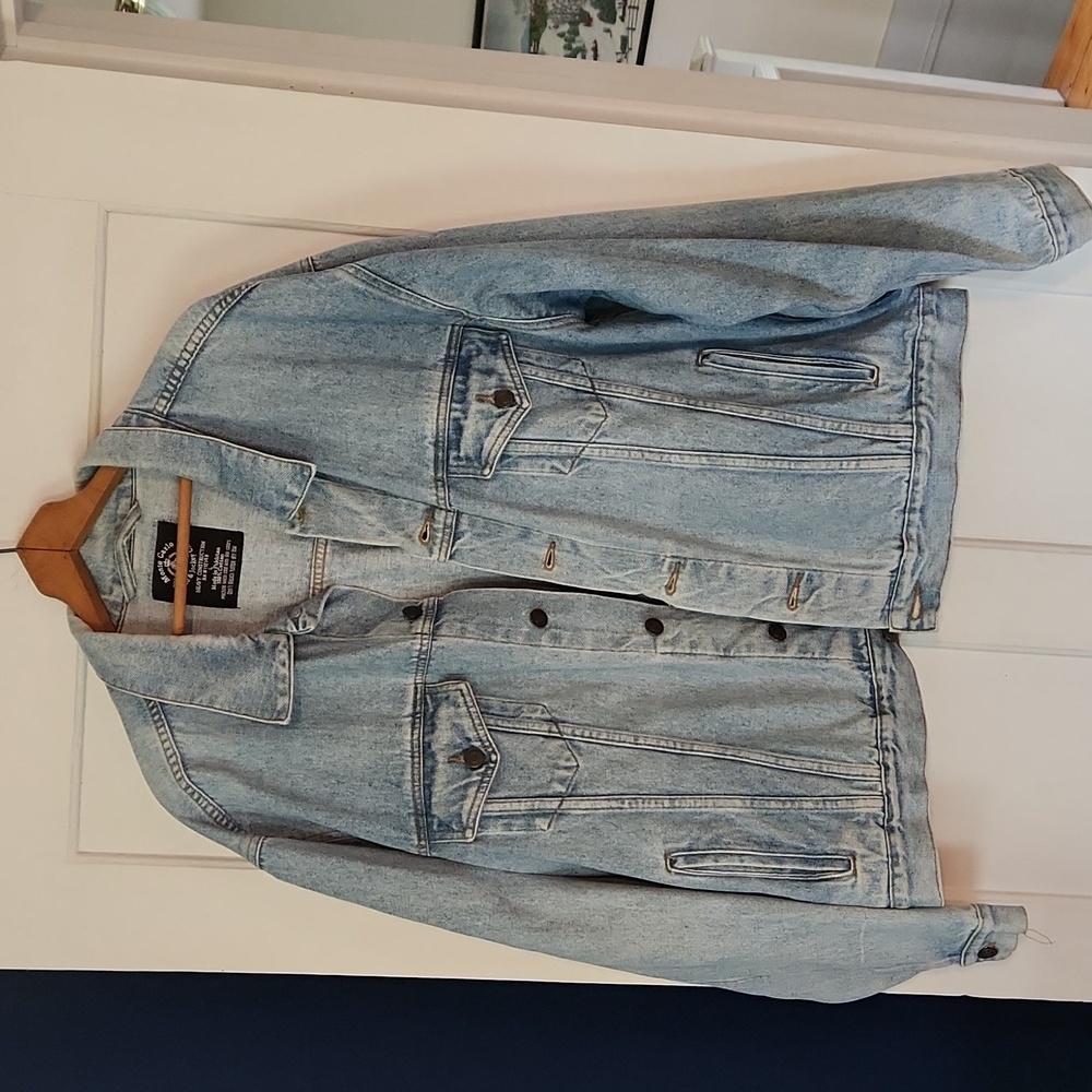 Jean Jacket, Size Large, Monte Carlo, Lt Blue